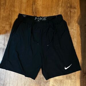 Men's Nike dry fit shorts